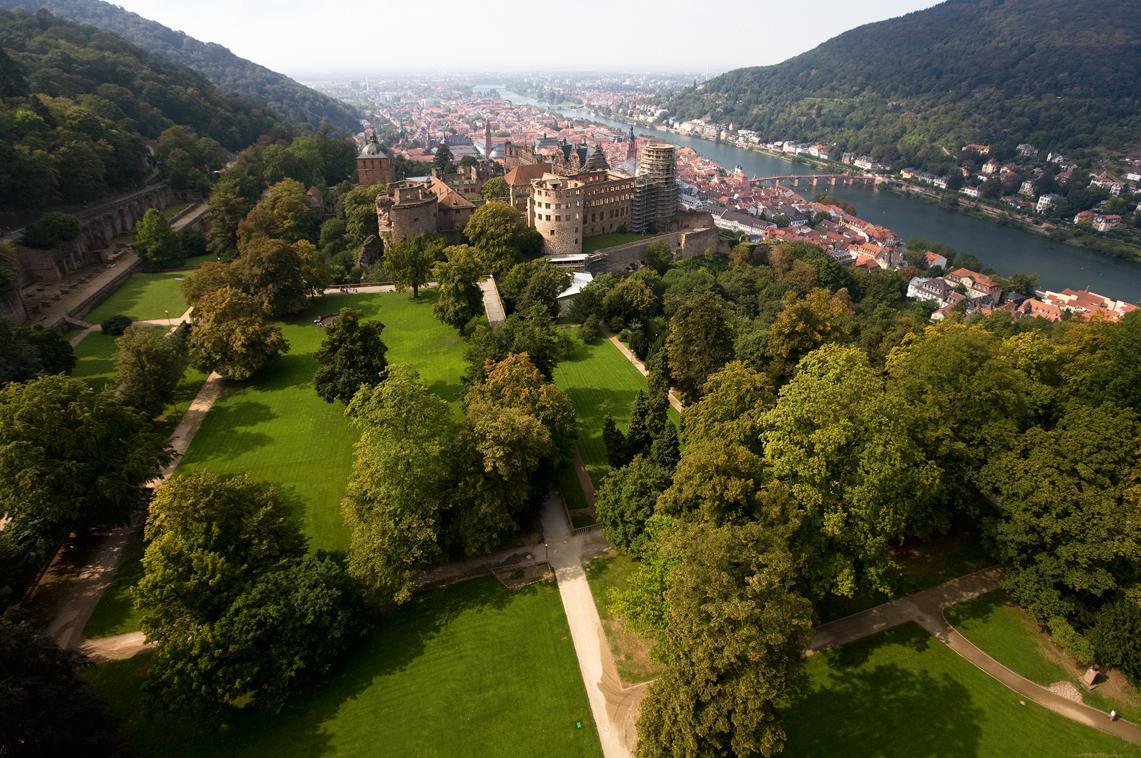 Luftansicht von Schloss Heidelberg